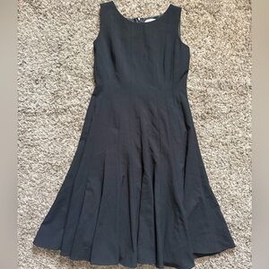 Calvin Klein Size 4 Elegant Black Sleeveless Dress
